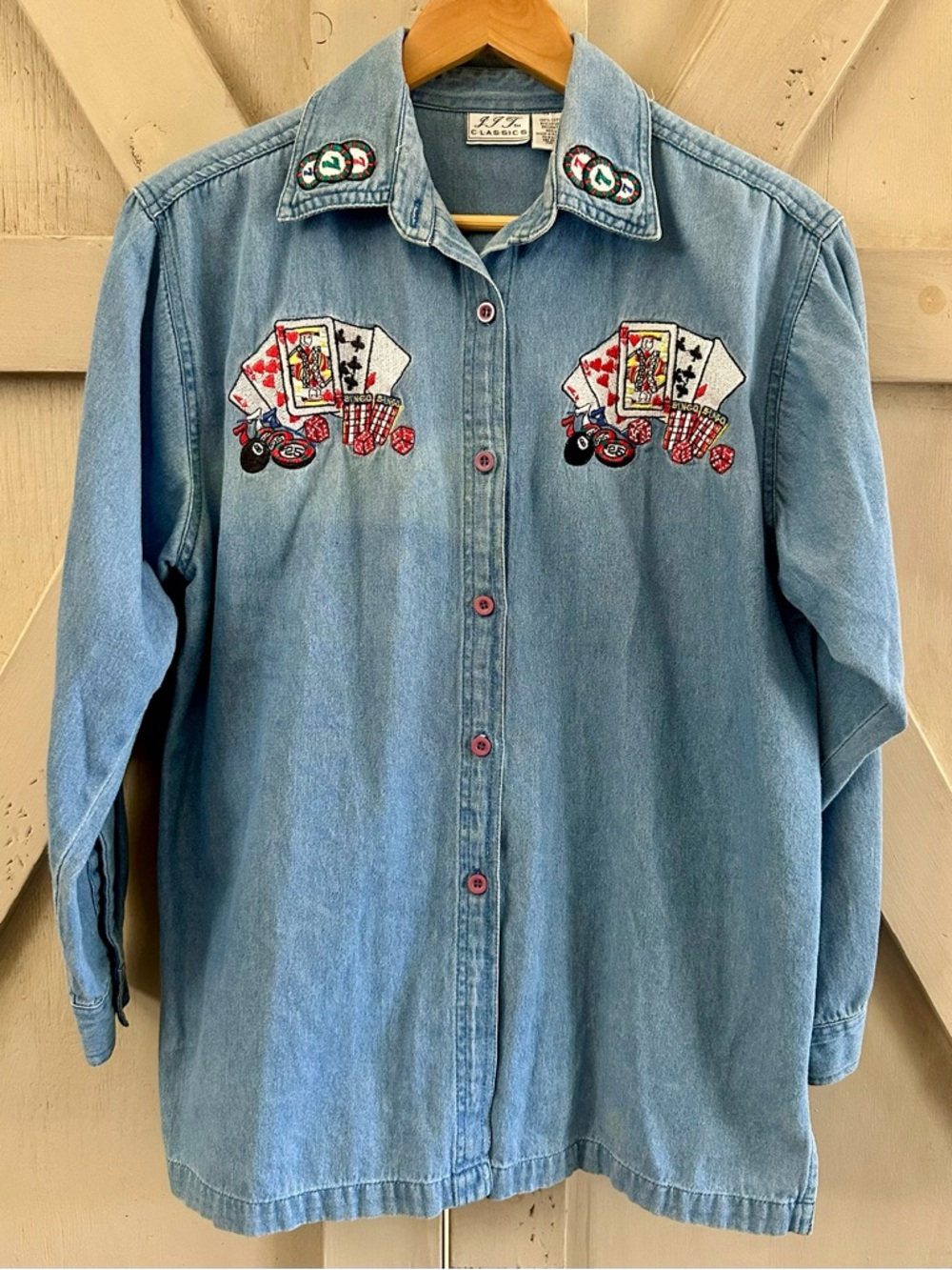 Vintage Embroidered Casino Bingo Poker Denim Button Up Shirt Women’s M